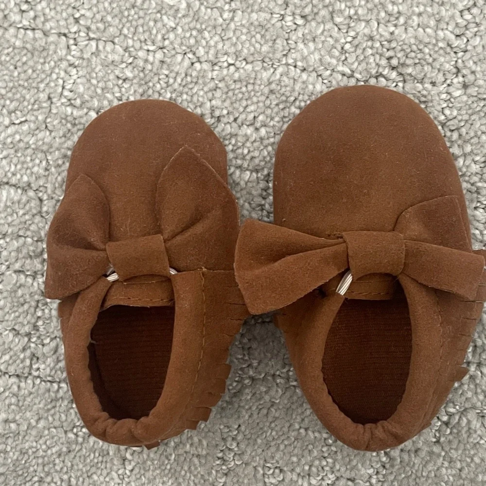 Brown Bow Kids Moccasins